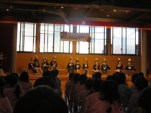 20201208・12月お誕生会(お誕生児)５.JPG