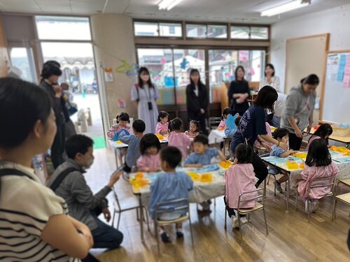 LINE_ALBUM_土曜公開日_240427_1.jpg